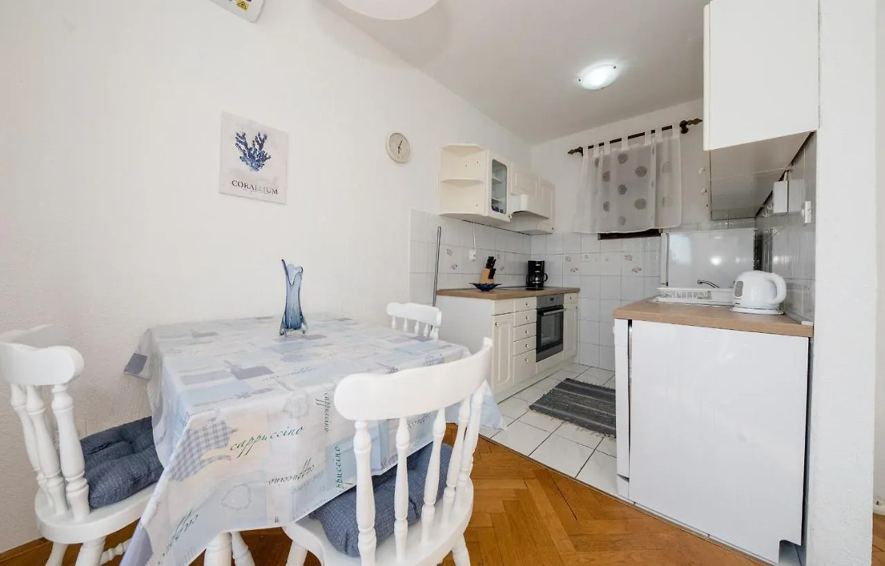 B&B Sabina Rooms & Apartments Barbat na Rabu 3*,  Croazia